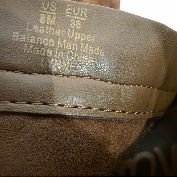 Sam Edelman Lynne Cognac Suede Ankle Booties Block Heel Buckle Zip Sz 8 - Picture 11 of 11